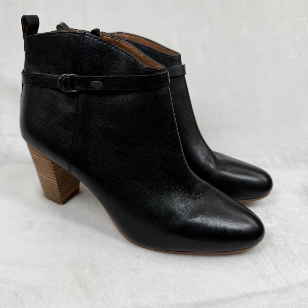 Lucky Brand Womens Black Leather Ankle Bootie Stacked Block Heel Side Zip 9 READ